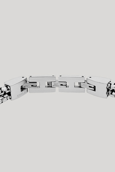 Führt zu Produktdetailseite „Armband aus Edelstahl mit Nylon in Silber"
