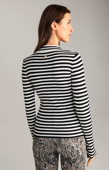 Kira Knitted Shirt in Black/White Stripes