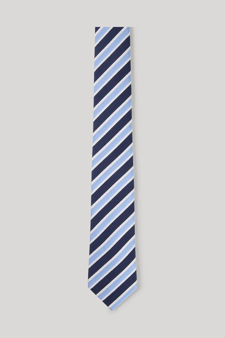 Leads to product detail page "Navy/light blue striped tie"