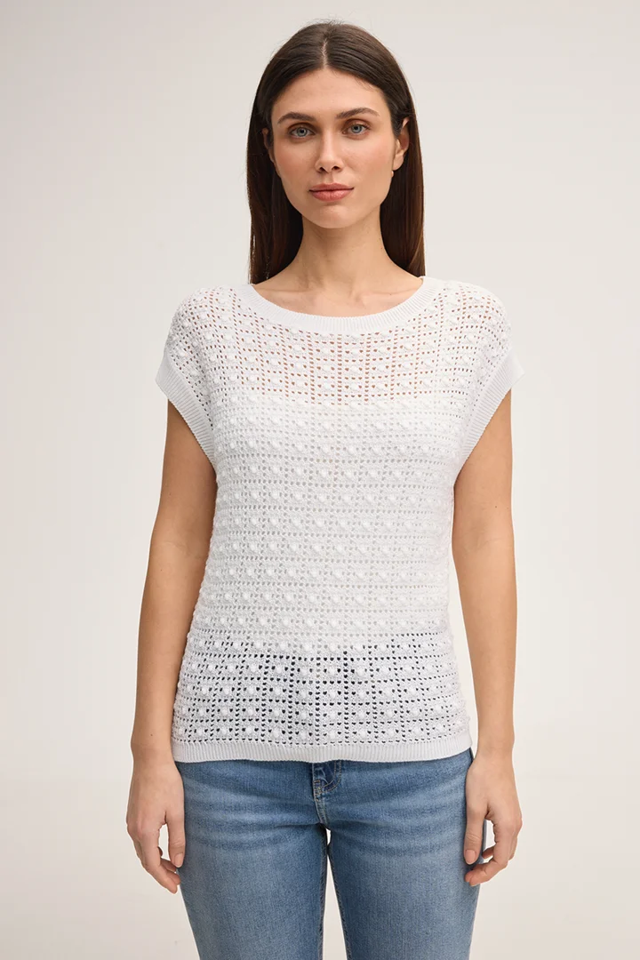 Führt zu Produktdetailseite „Strickshirt Kop in Weiß strukturiert"