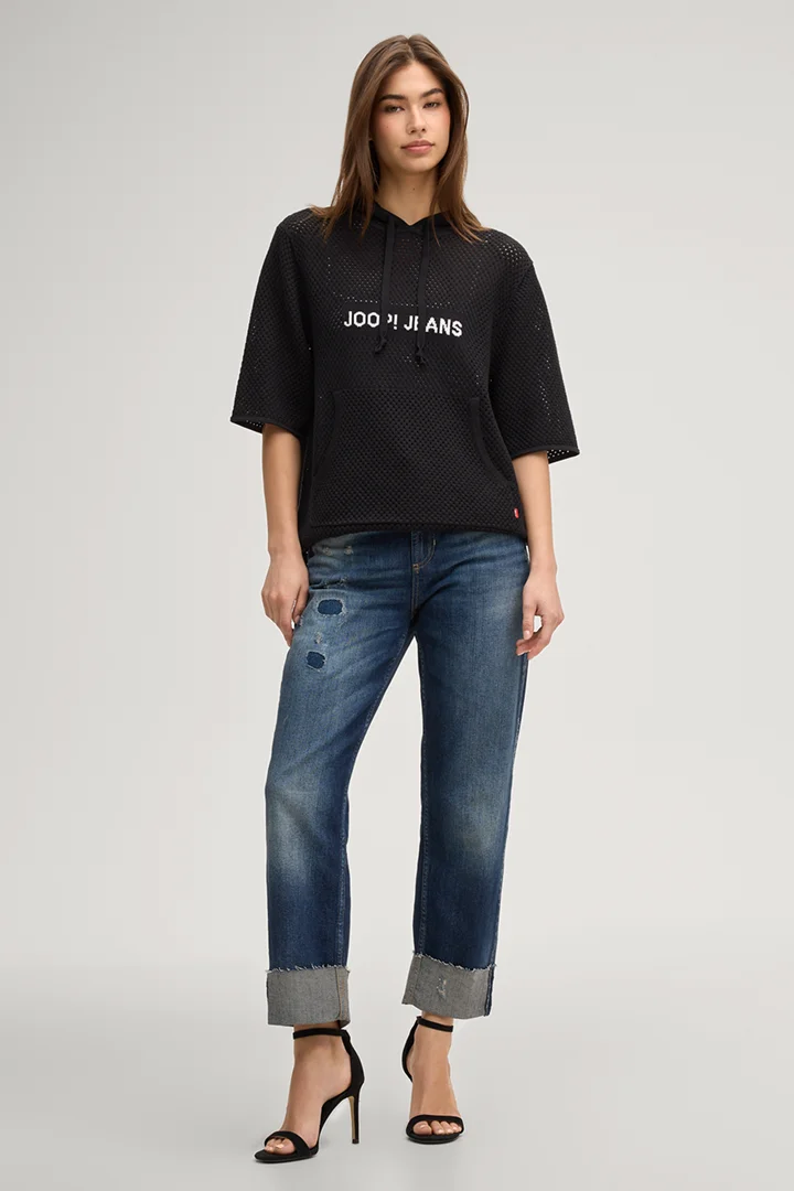 Leads to product detail page "Kapuli knitted hoodie in black"