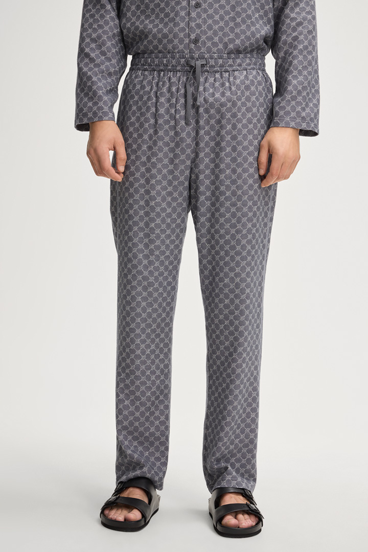 Leads to product detail page "Cornflower Pyjama Bottoms in Dark Grey"