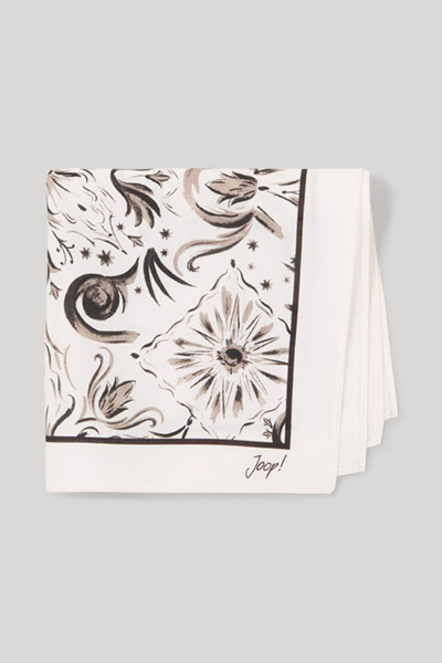 Beige patterned pocket square