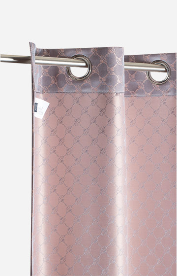 Führt zu Produktdetailseite „null"