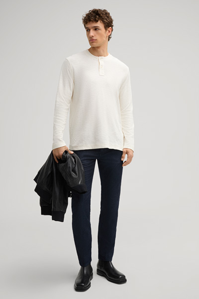 Iram Long-sleeved Top in Natural, Textured