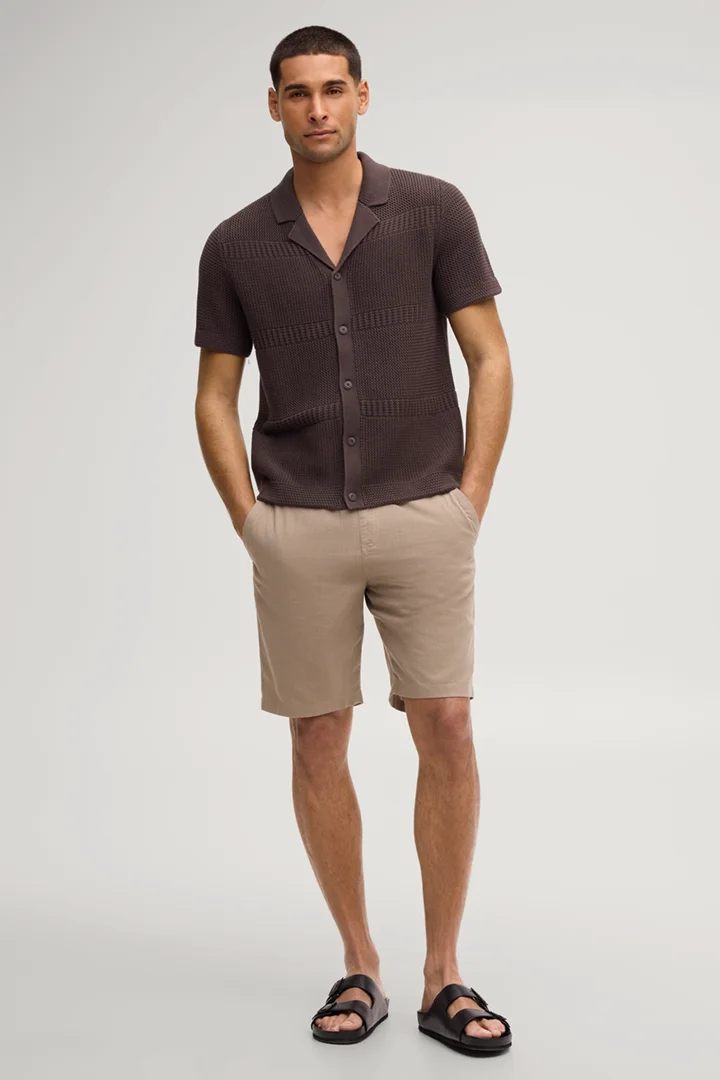 Leads to product detail page "Ilkor knitted jumper in dark brown"