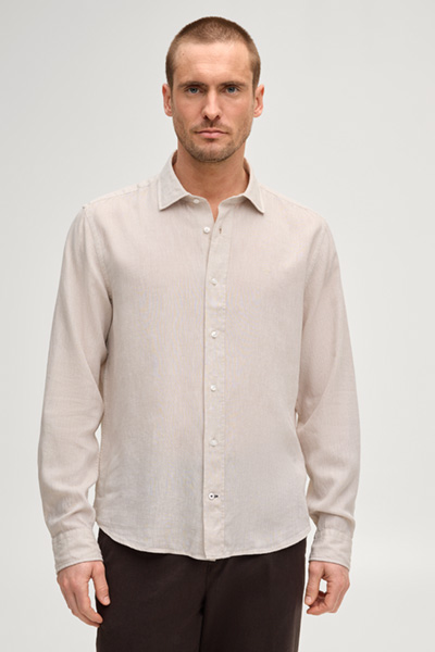 Leads to product detail page "Mike Linen-Blend Shirt in beige"
