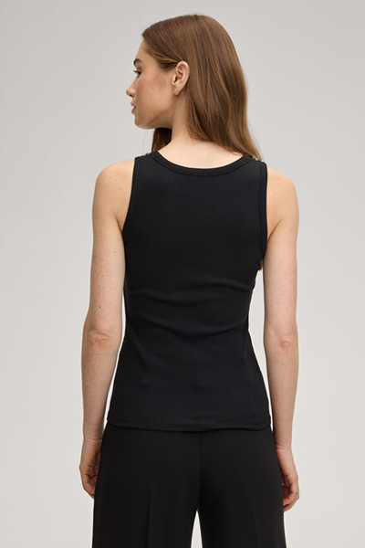 Top Taina in Schwarz