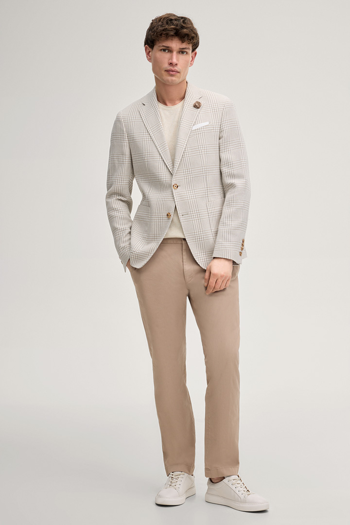 Führt zu Produktdetailseite „Sakko Hoverest in Beige kariert"