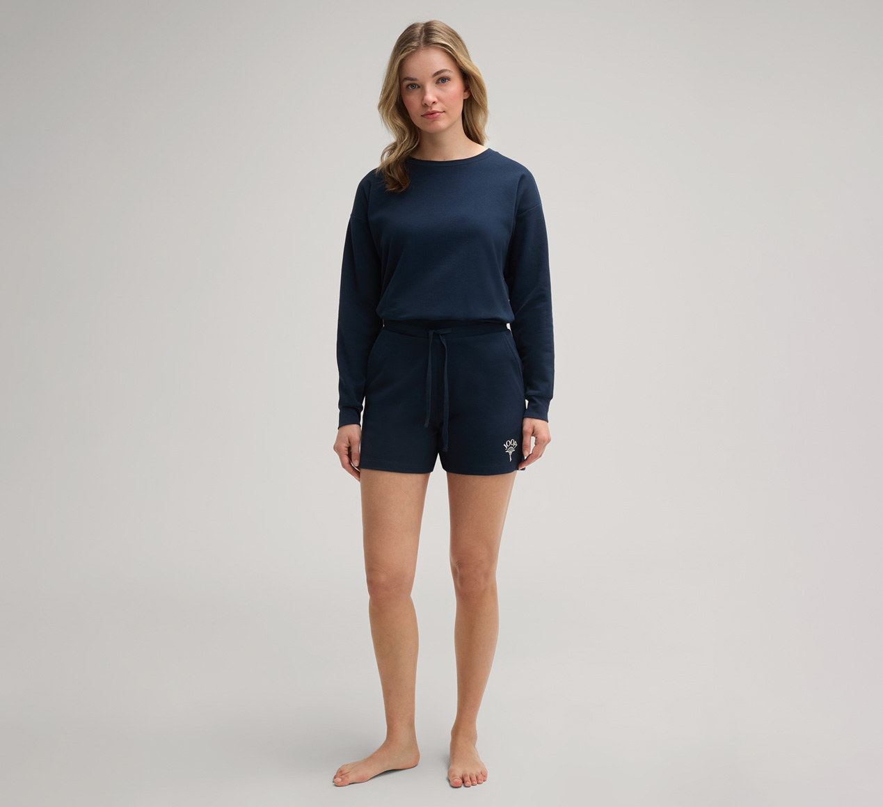 JOOP! präsentiert das Produkt Shorts in Navy aus der Kategorie Loungewear & Nachtwäsche
