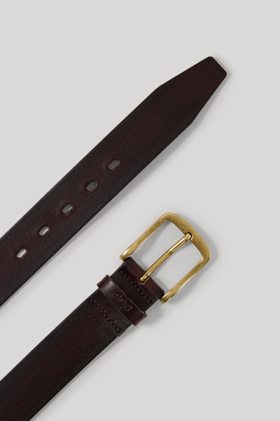 Führt zu Produktdetailseite „Ledergürtel in Dunkelbraun"