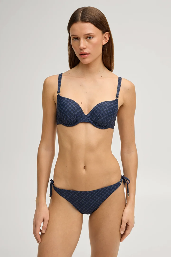 Führt zu Produktdetailseite „Bügel-Bikini-Top in Navy"