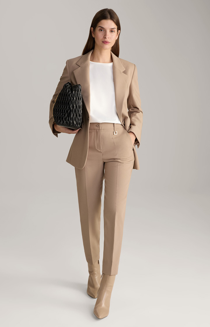 Judie Longline Blazer in Beige