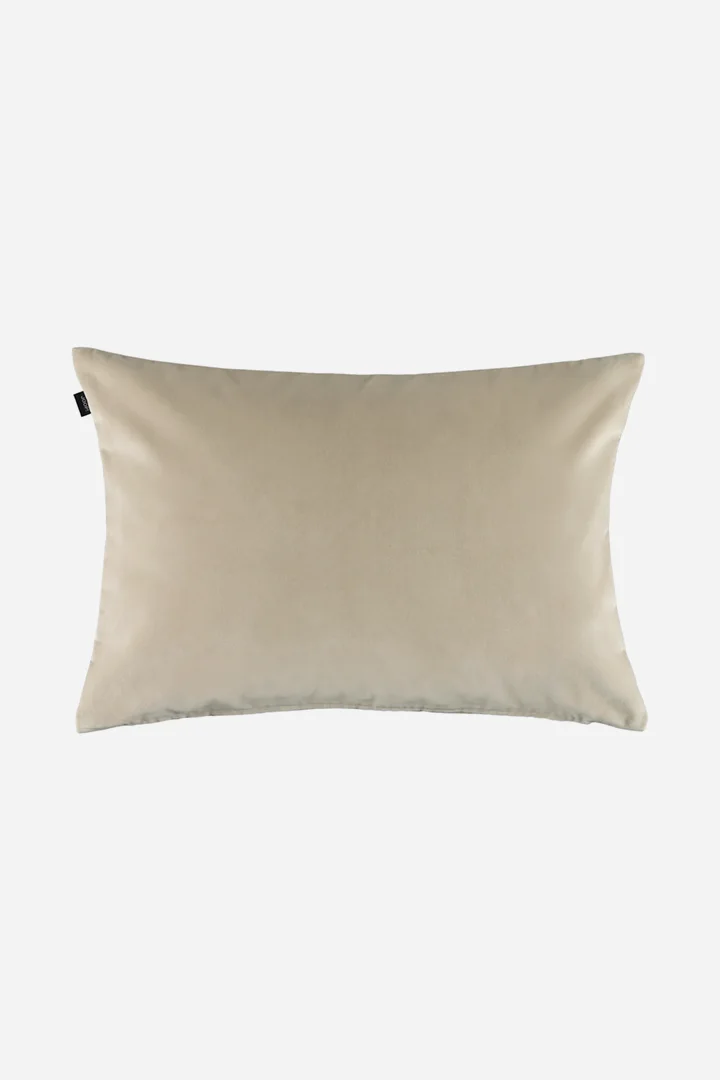 Leads to product detail page "Joop! Fabrics studio cushion with fleece filling in natural, 40 x 60 cm"