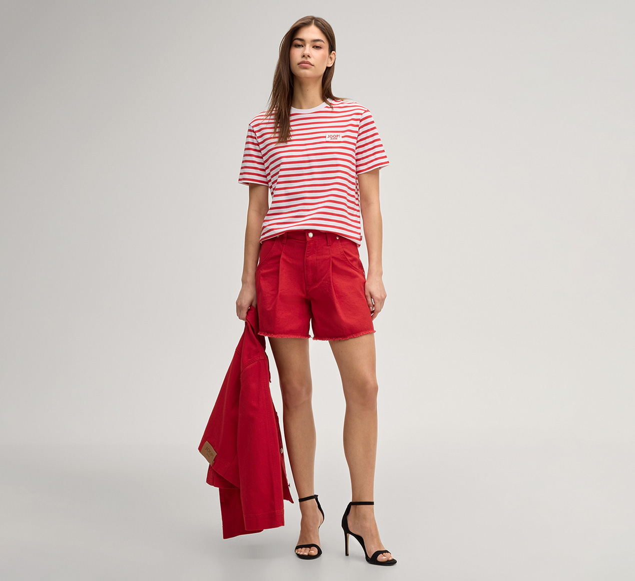 JOOP! präsentiert das Produkt T-Shirt Teele in Rot/Weiß gestreift aus der Kategorie Shirts & Sweats