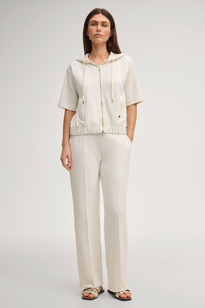 Spodnie dresowe Talila w kolorze złamanej bieli