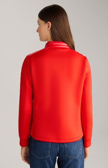 Pikowana kurtka neoprenowa w kolorze czerwonym