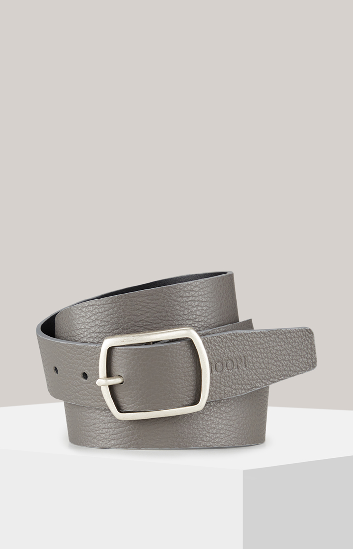 Leather Belt in Grey