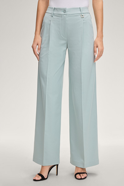 Marlenehose Perle in Hellblau