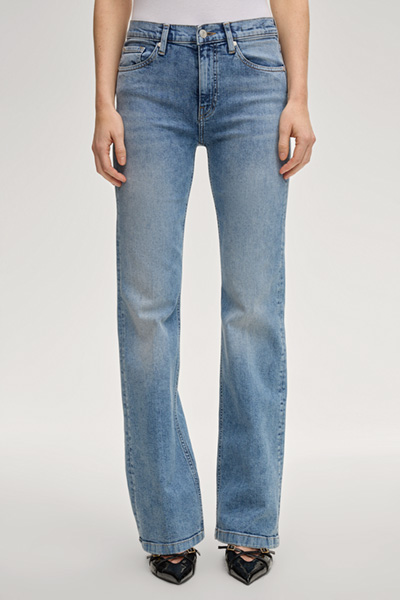 Jeans Chrisi, hohe Taille in Light Blue washed