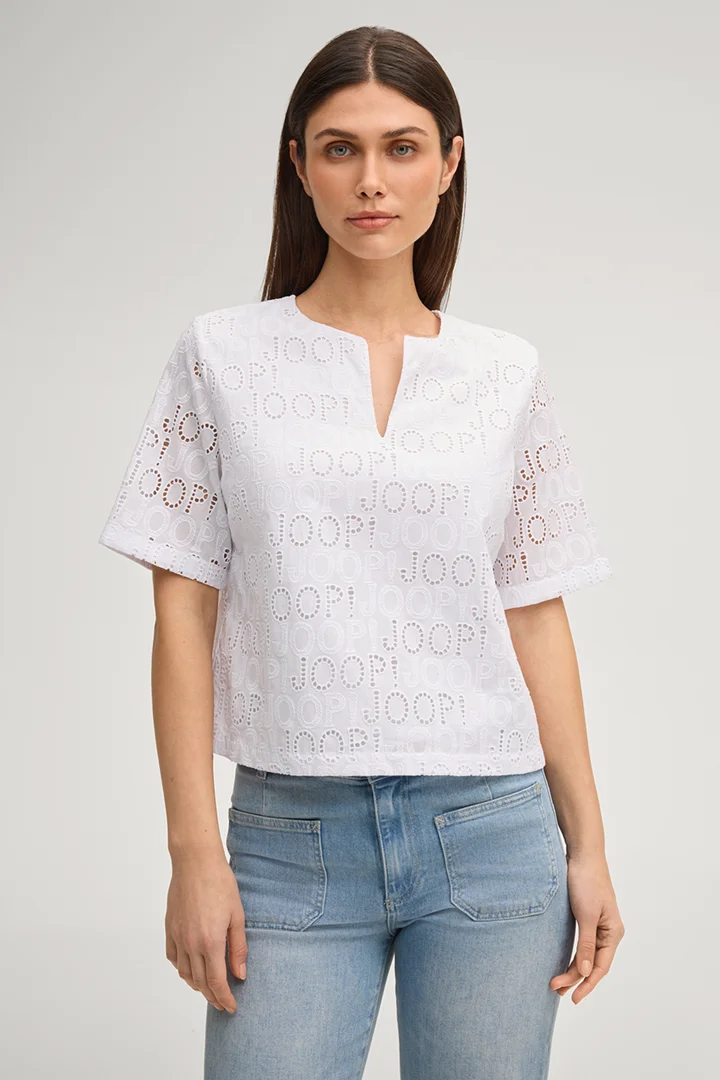 Leads to product detail page "Beljana blouse shirt in white"