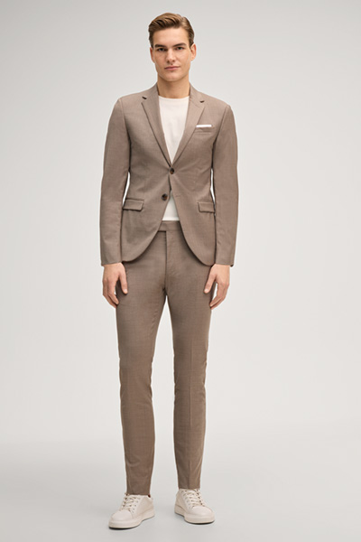 Damon-Gun Suit in Light Brown