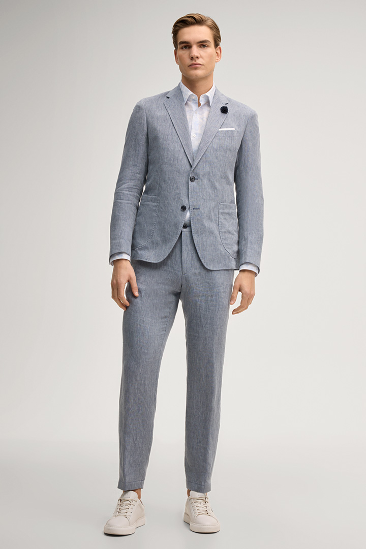 Führt zu Look-Detailseite „Sakko-Hosen Kombi Hoverest-Hank in Mittelblau meliert“