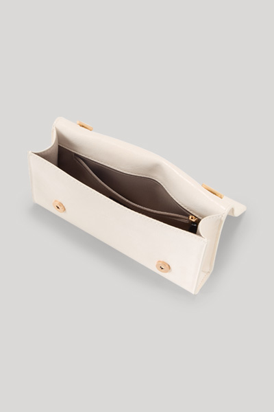 Führt zu Produktdetailseite „Clutch Scala Adina in Offwhite"