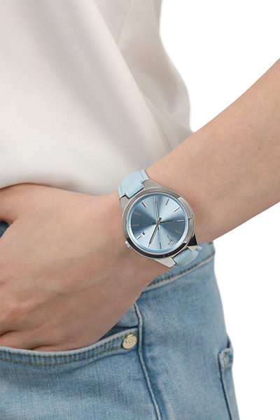 Leads to product detail page "Women's wristwatch in silver and light blue"