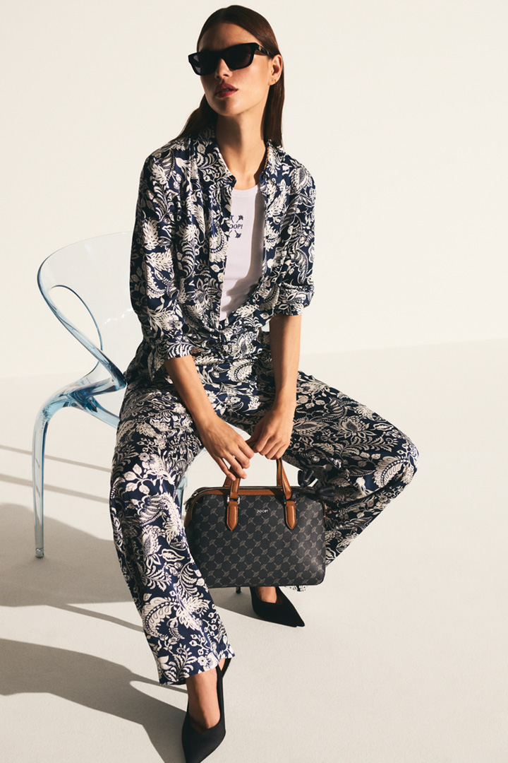 Führt zu Look-Detailseite „Shop the Look“