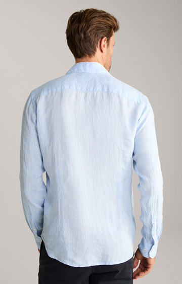 Lniana koszula Pai w kolorze jasnoniebieskim z efektem melanżu