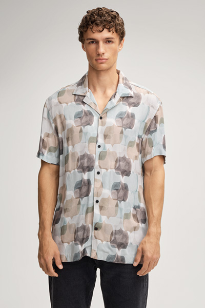 Hanes Short-sleeved Shirt in an Ecru Pattern