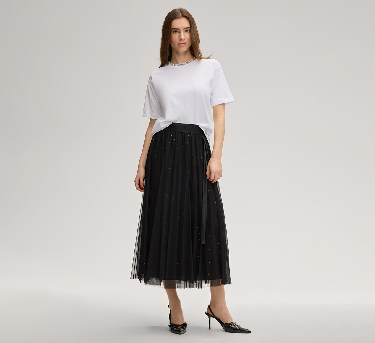 JOOP! präsentiert das Produkt Pailletten-Tüllrock Frida in Schwarz aus der Kategorie Kleider & Röcke