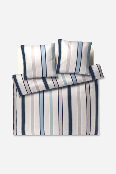 Leads to product detail page "Joop! banks bed linen, ocean"