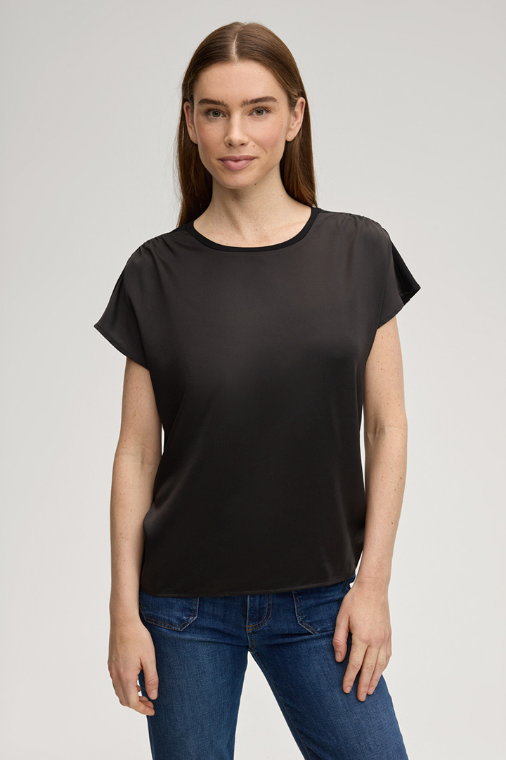 Führt zu Produktdetailseite „T-Shirt Tancy in Schwarz"