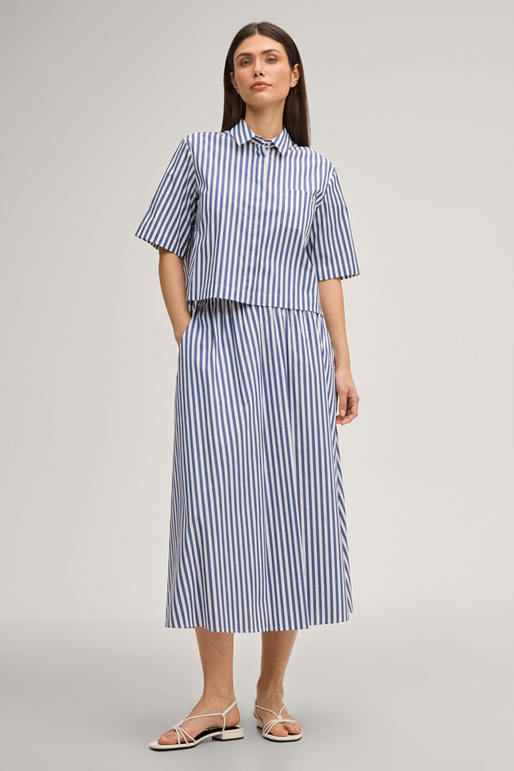 Führt zu Look-Detailseite „Shop the Look: Kombi-Set in Navy/Weiß gestreift“