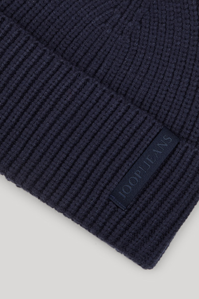 Lucifer Beanie in Navy