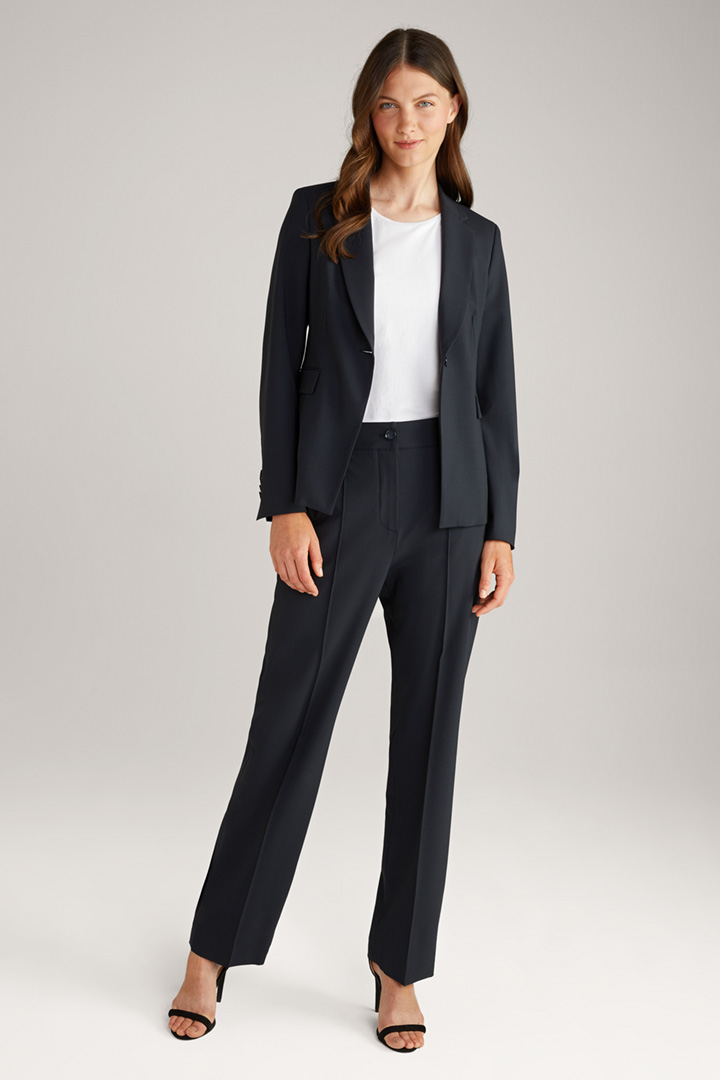 Leads to look detail page “Shop the Look: Wool blend pantsuit in dark blue”