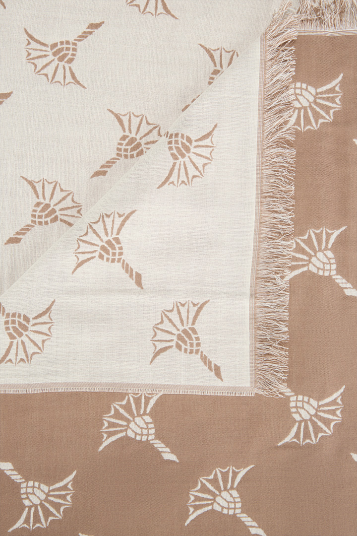 Feris Cornflower Scarf in Beige