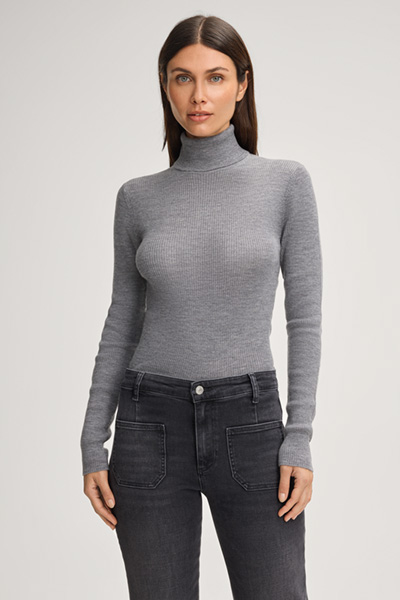 Kalis Turtleneck Jumper in Grey