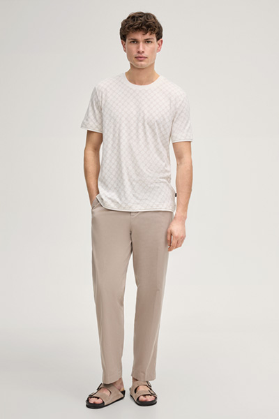 Cornflower T-Shirt Victormanuel in Offwhite