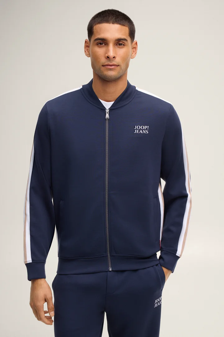 Führt zu Produktdetailseite „Sweatjacke Ahe in Navy"