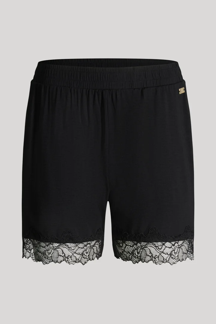 Leads to product detail page "Loungewear shorts Grace in black"