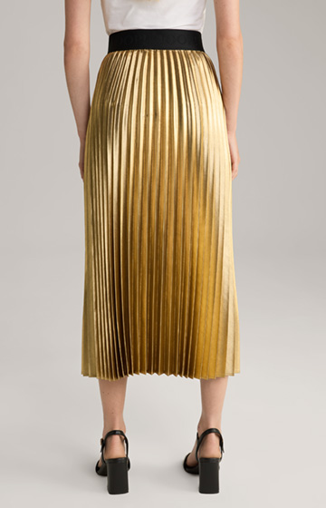 Pleated Skirt in Gold Metallic