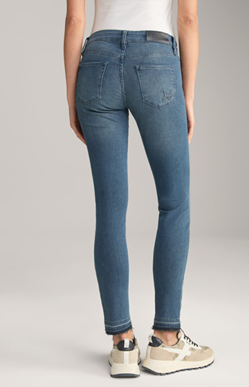 Skinny-Jeans Sue in Blue Washed