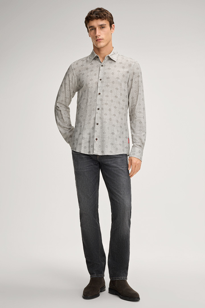 Leads to product detail page "Hansen Shirt in a Light Grey/Sand Pattern"