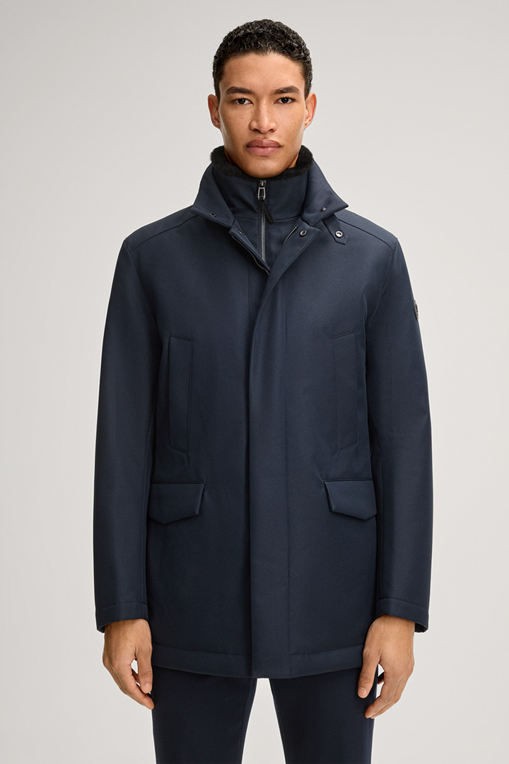 Leads to product detail page "Darry Jacket in Navy"