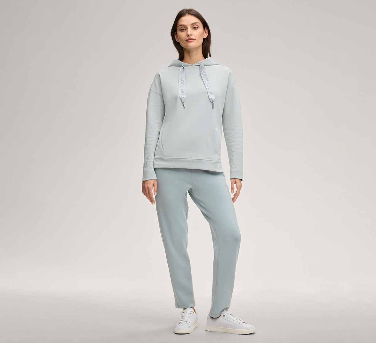 JOOP! präsentiert das Produkt Hoodie in Hellblau aus der Kategorie Shirts & Sweats