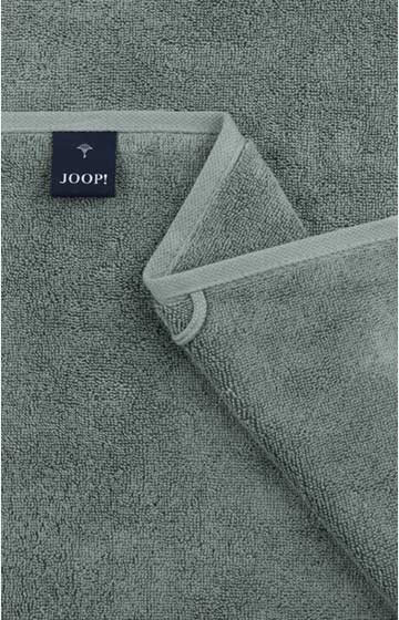 Leads to product detail page "null"