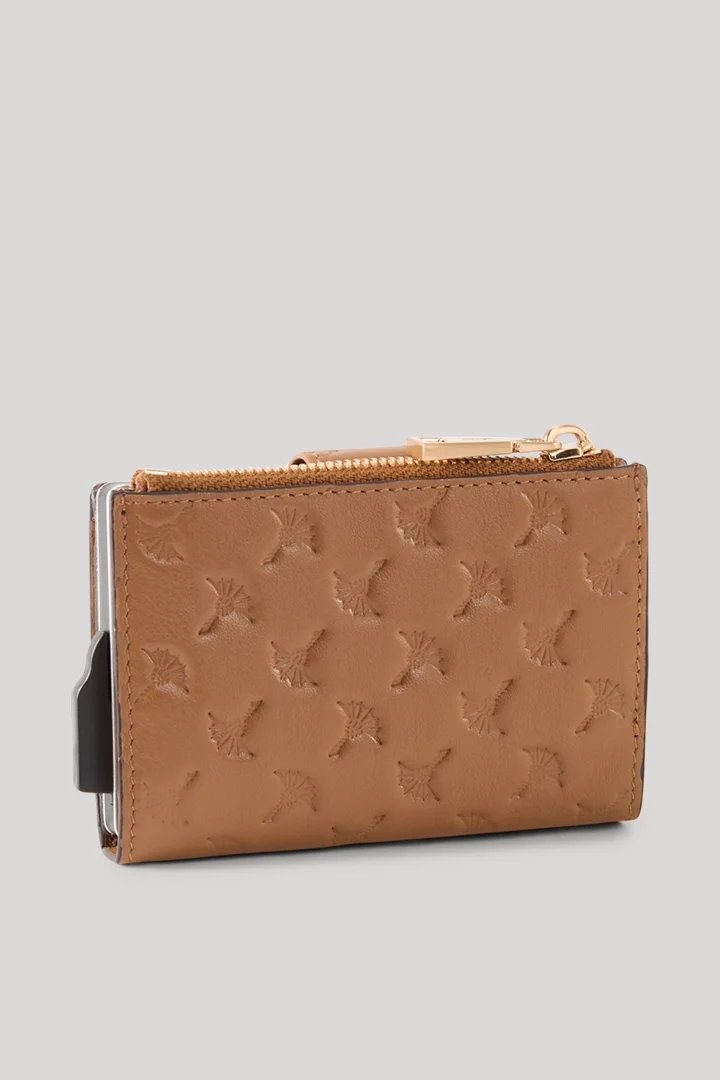 Führt zu Produktdetailseite „Karten-Etui Leggero Stampa C-Four in Cognac"